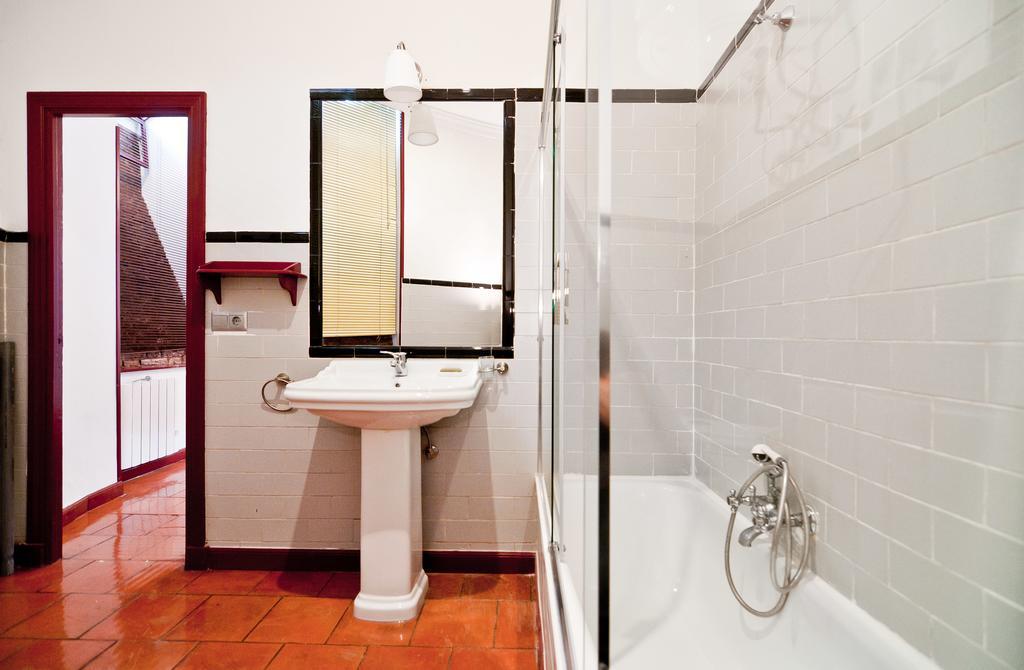 Apartamentos Madrid Retiro Kültér fotó