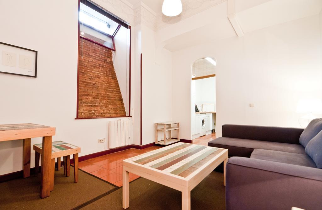 Apartamentos Madrid Retiro Szoba fotó