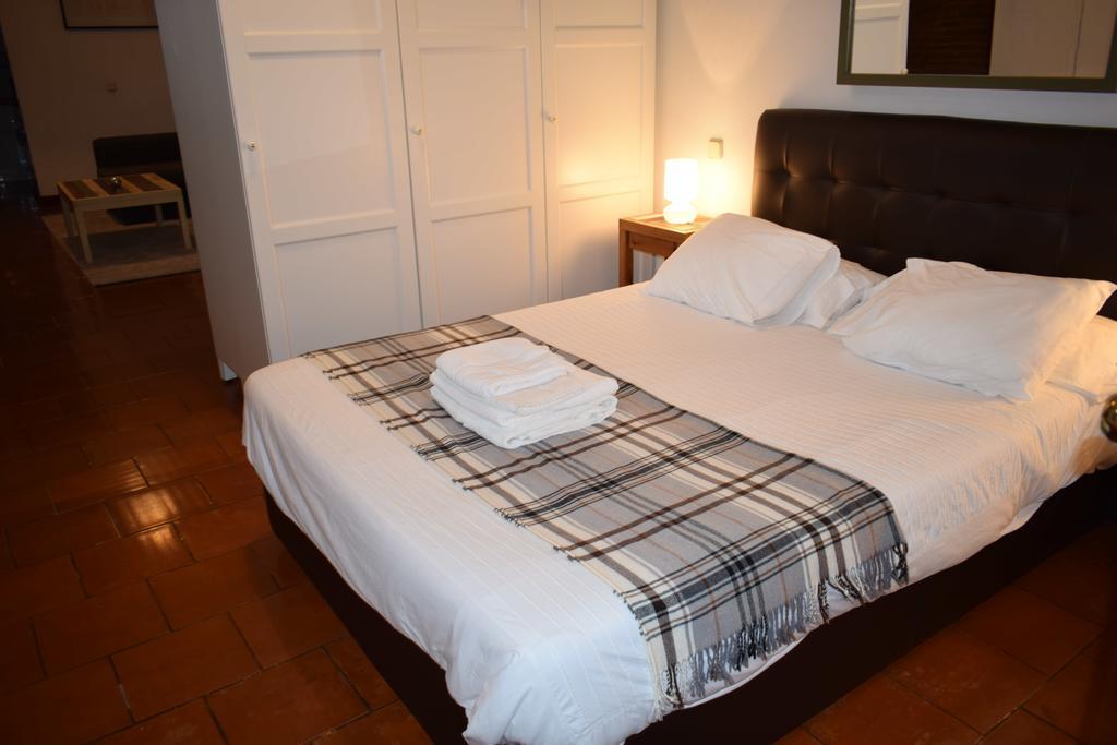 Apartamentos Madrid Retiro Kültér fotó