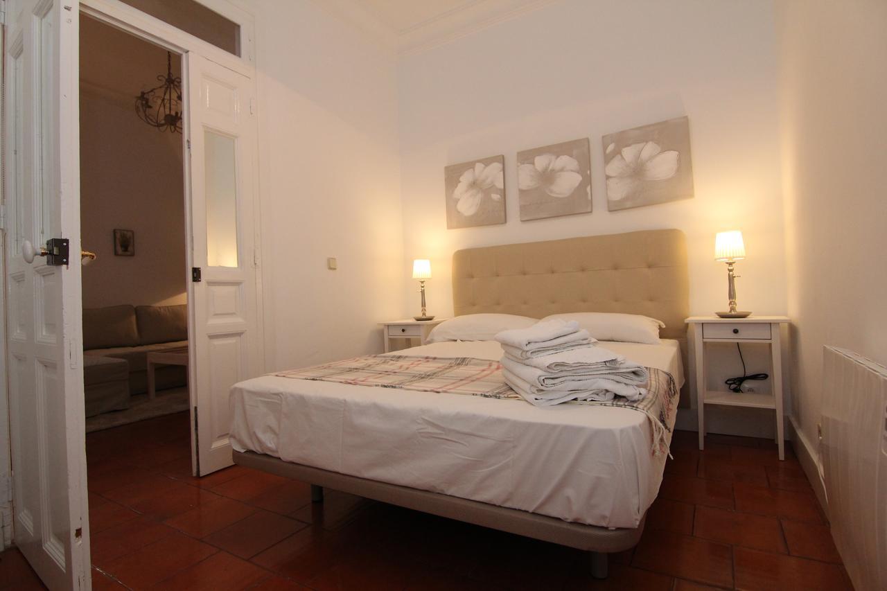 Apartamentos Madrid Retiro Kültér fotó
