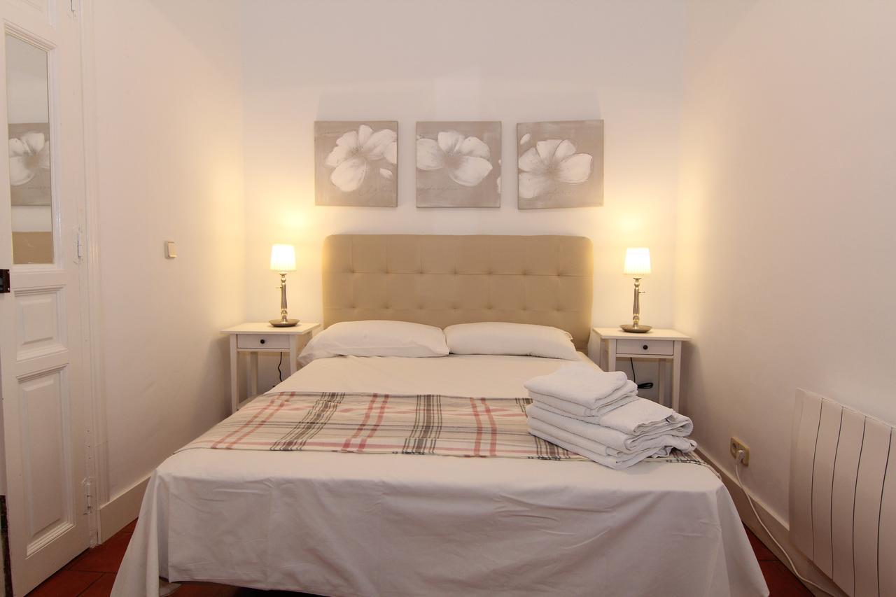 Apartamentos Madrid Retiro Kültér fotó