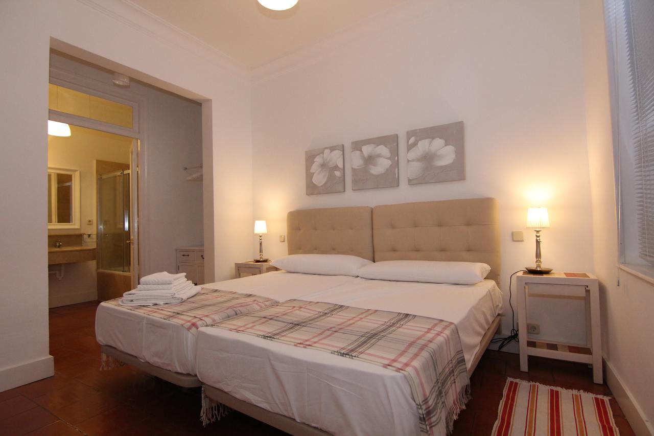 Apartamentos Madrid Retiro Kültér fotó