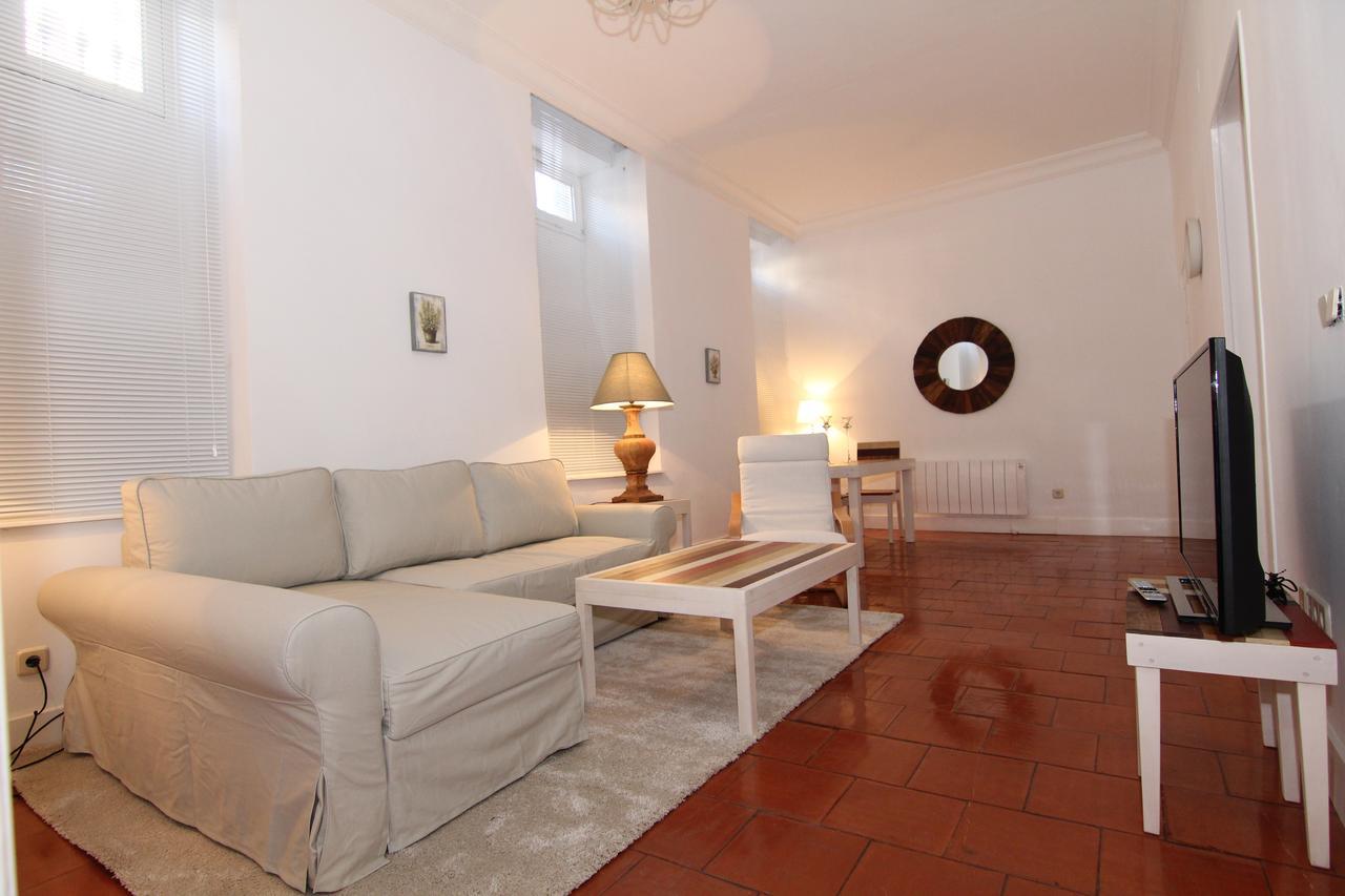 Apartamentos Madrid Retiro Kültér fotó