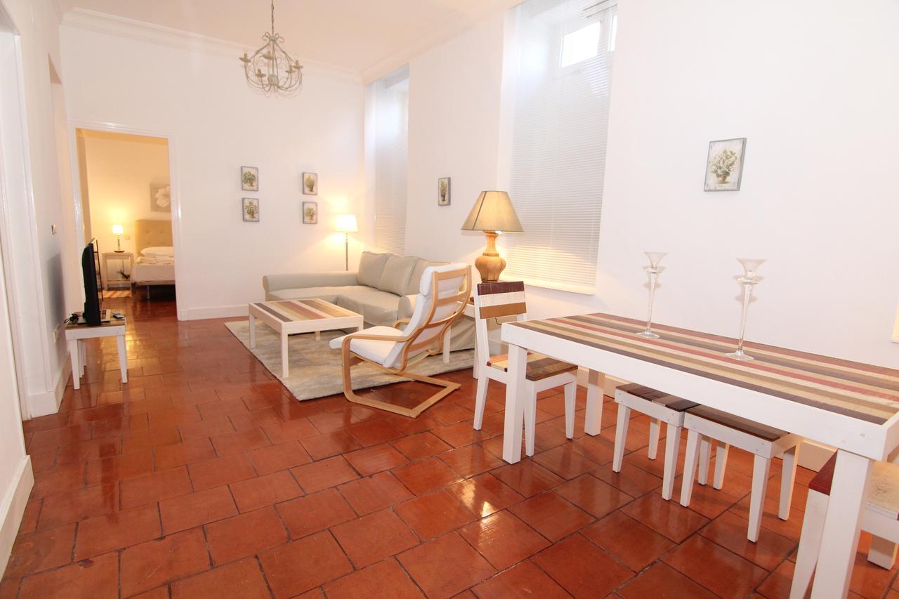Apartamentos Madrid Retiro Kültér fotó